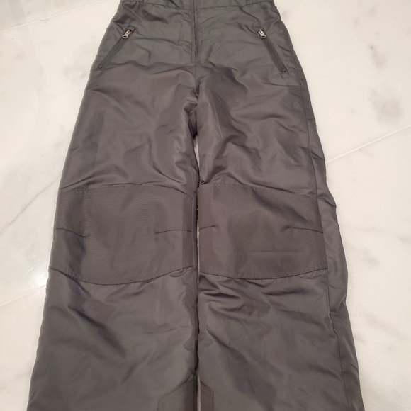 BOYS CHAMPION SBOWSUIT XL - Picture 2 of 4